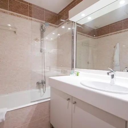 Croisette Prestige Канны